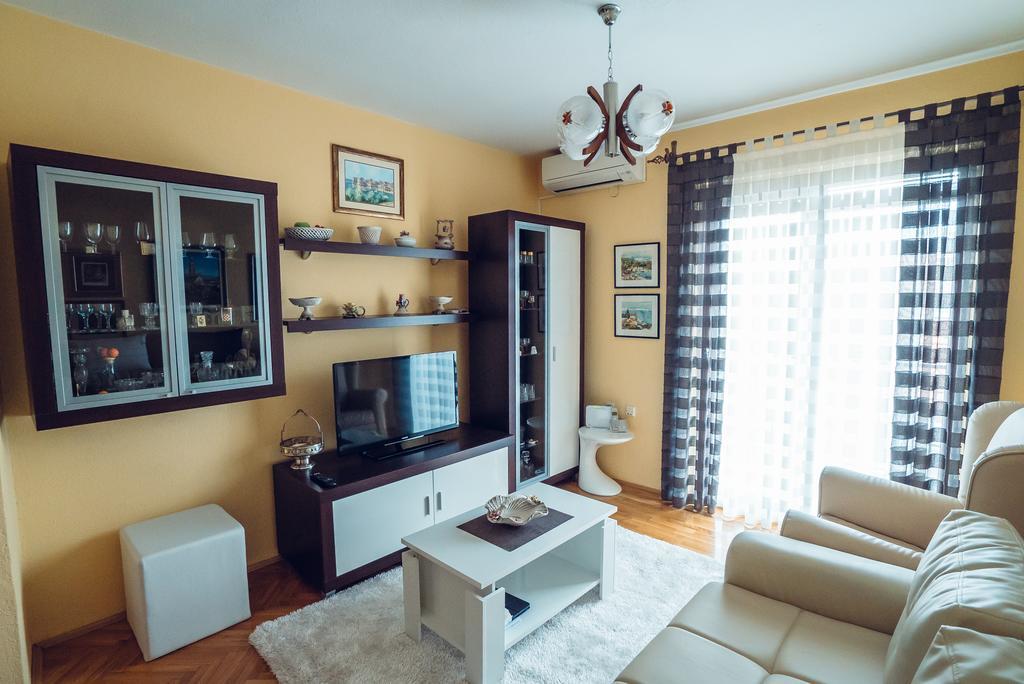 Ivica Apartments อิโมตสกี ภายนอก รูปภาพ