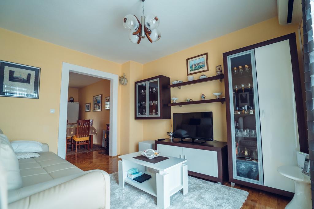 Ivica Apartments อิโมตสกี ภายนอก รูปภาพ
