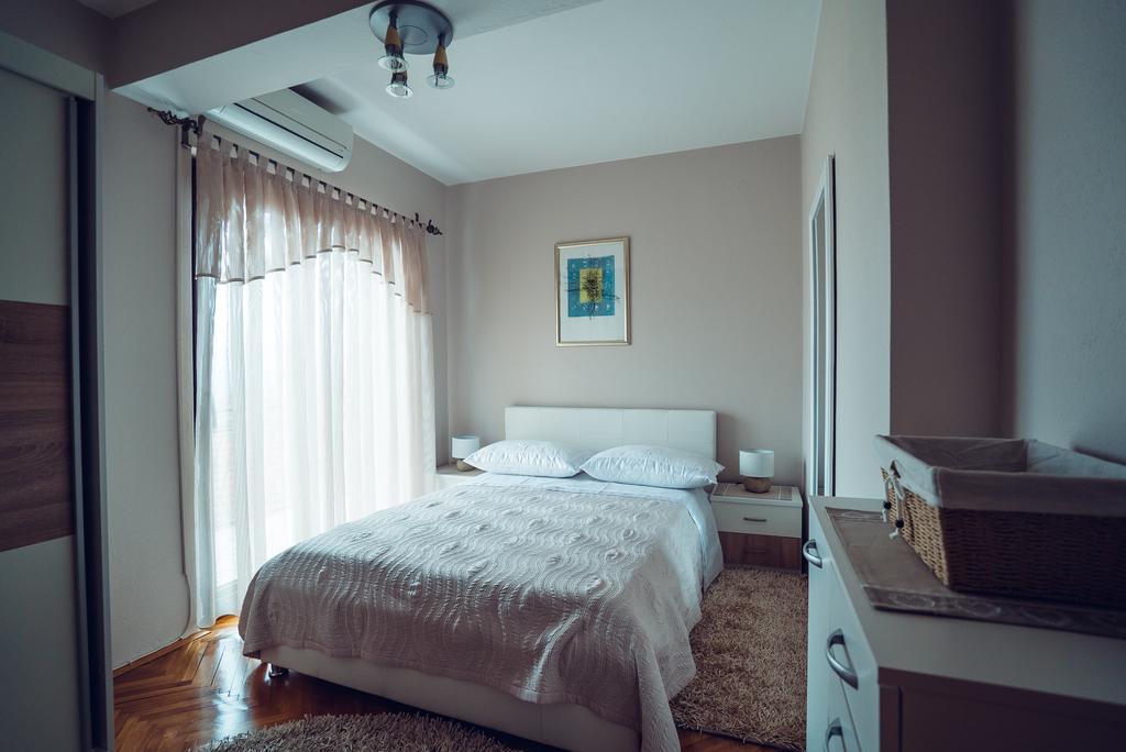 Ivica Apartments อิโมตสกี ภายนอก รูปภาพ