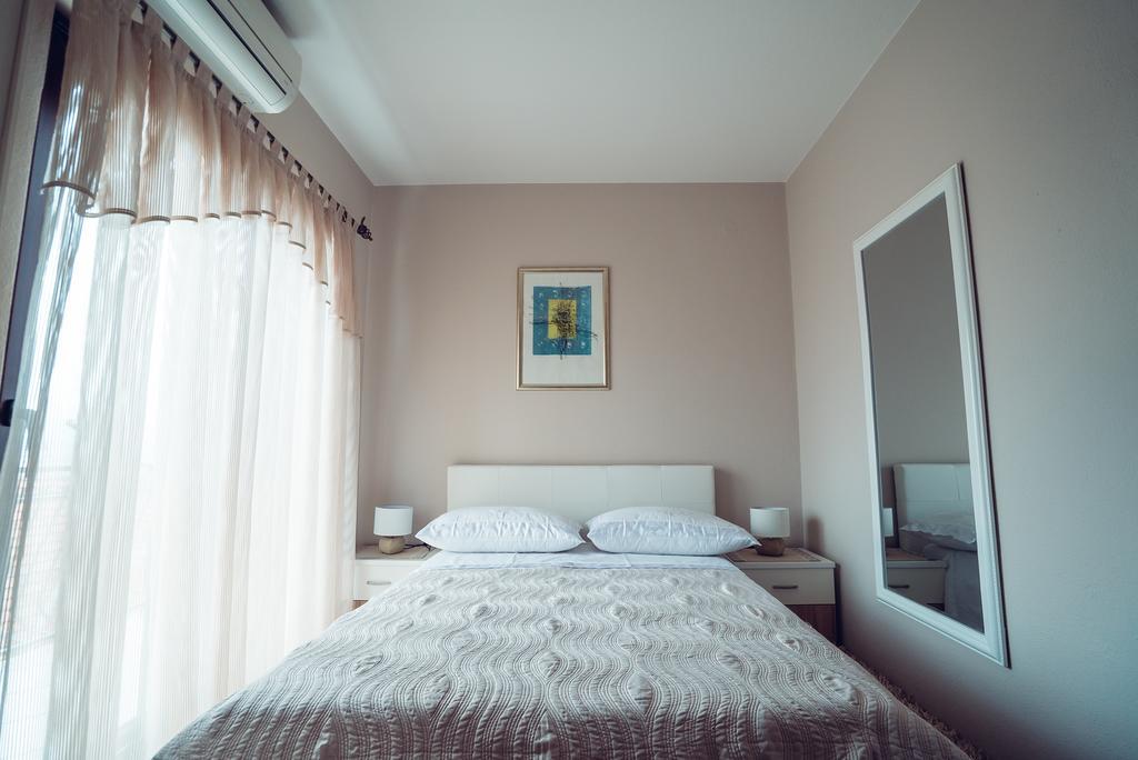 Ivica Apartments อิโมตสกี ภายนอก รูปภาพ